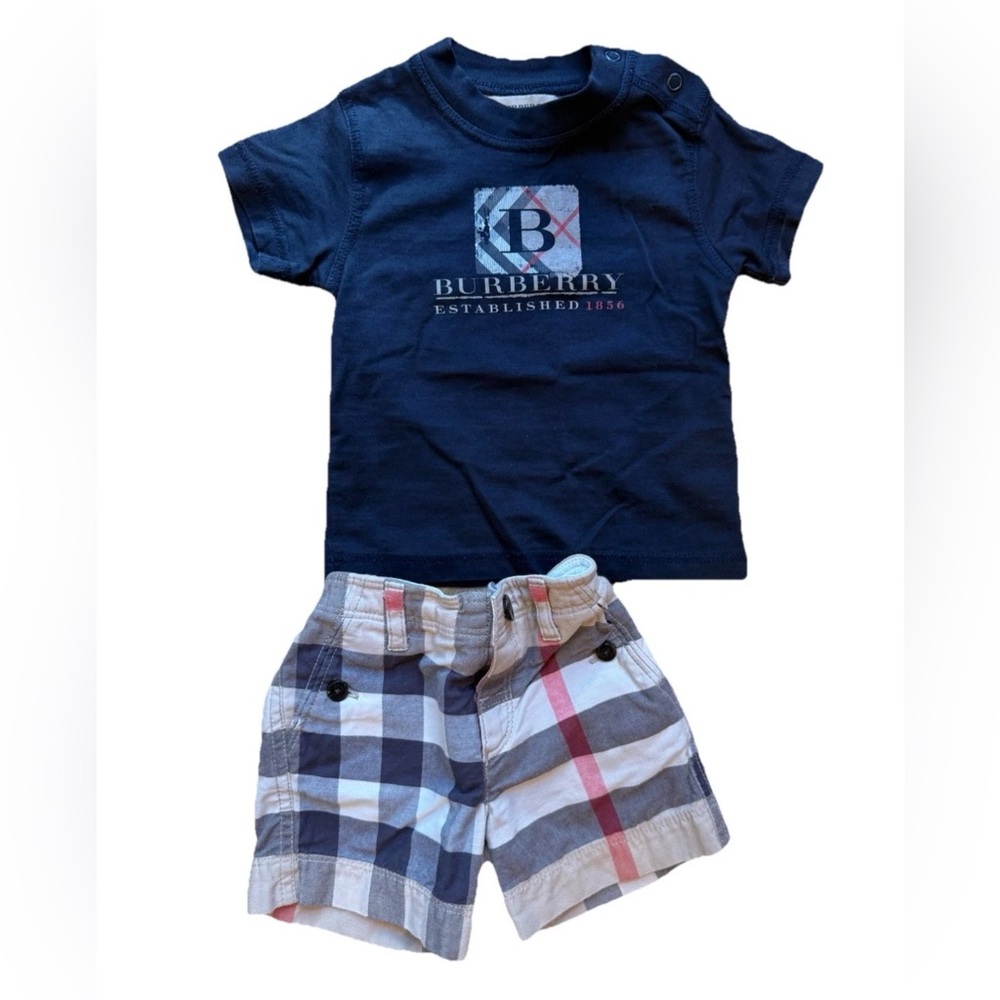 SOLD Burberry Baby Distressed T-Shirt And Plaid Short Set Boy Size 3M